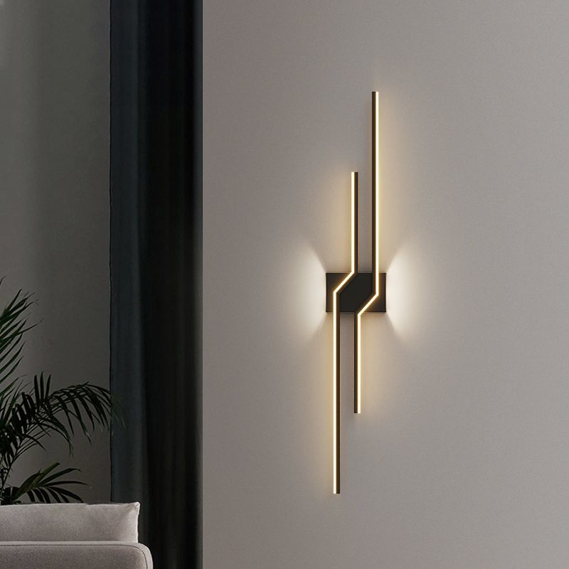 Axis Line Wall Light