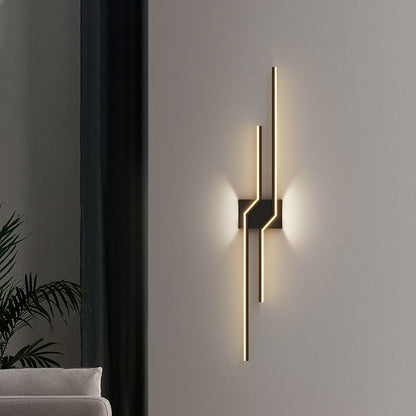 Axis Line Wall Light