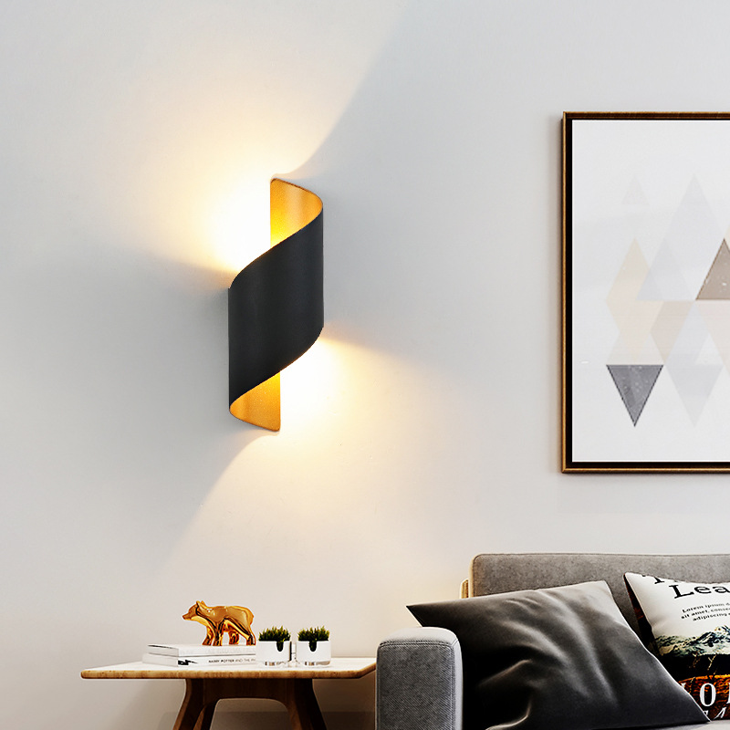 Piedra Luminous Wall Light