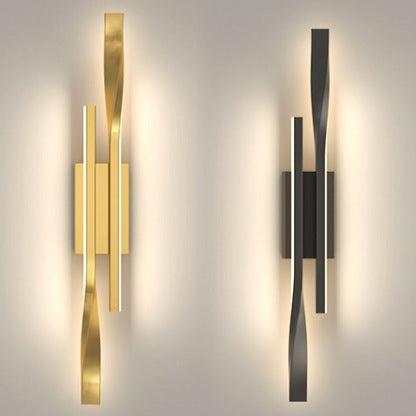 Linea Twist Wall Light